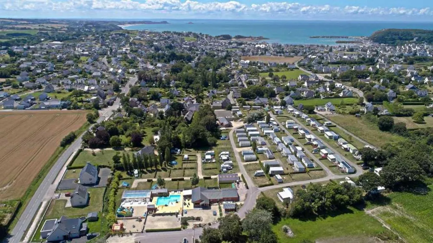 Mobilhome 3 Etoiles - Piscine - Efb0Gd Erquy 0*,  Frankrig